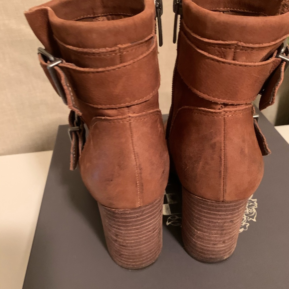 VC Simlee Ankle Boot - Picture 6 of 7